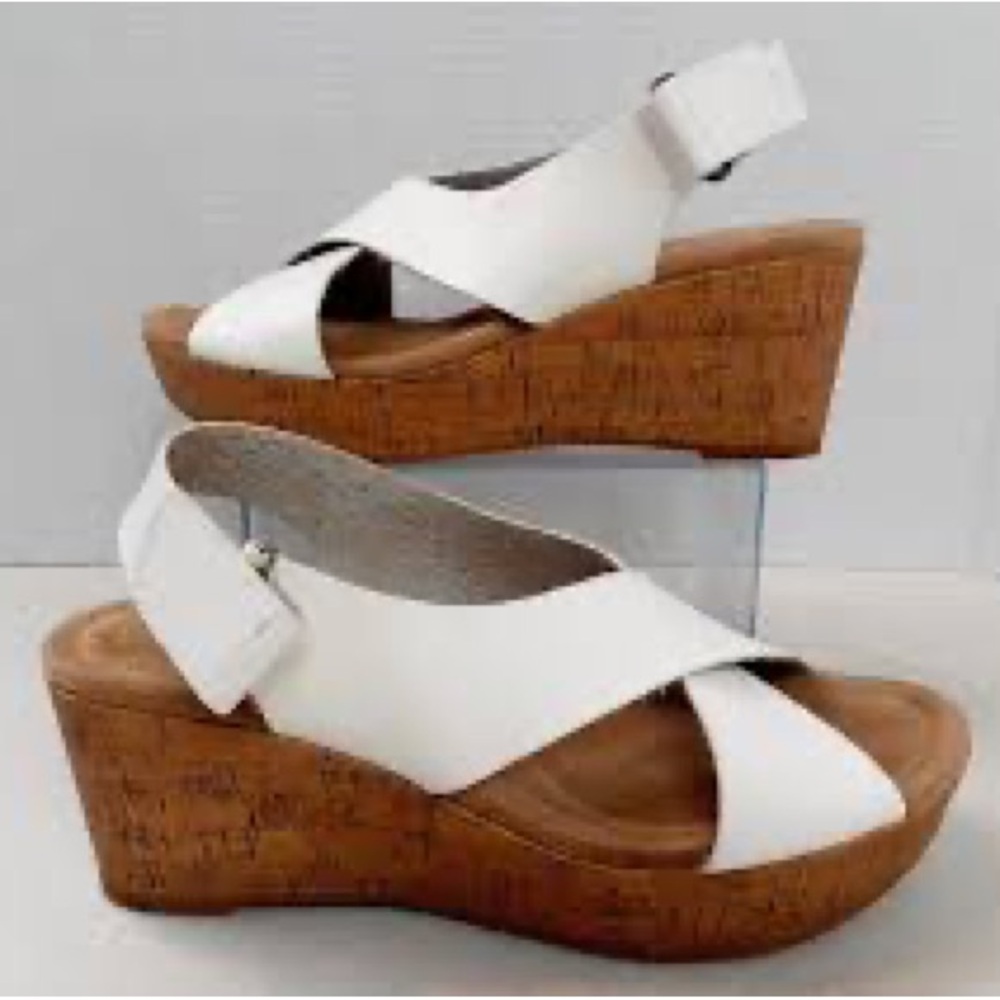 CL by Laundry White Crisscross Cork platform Wedge Sandals